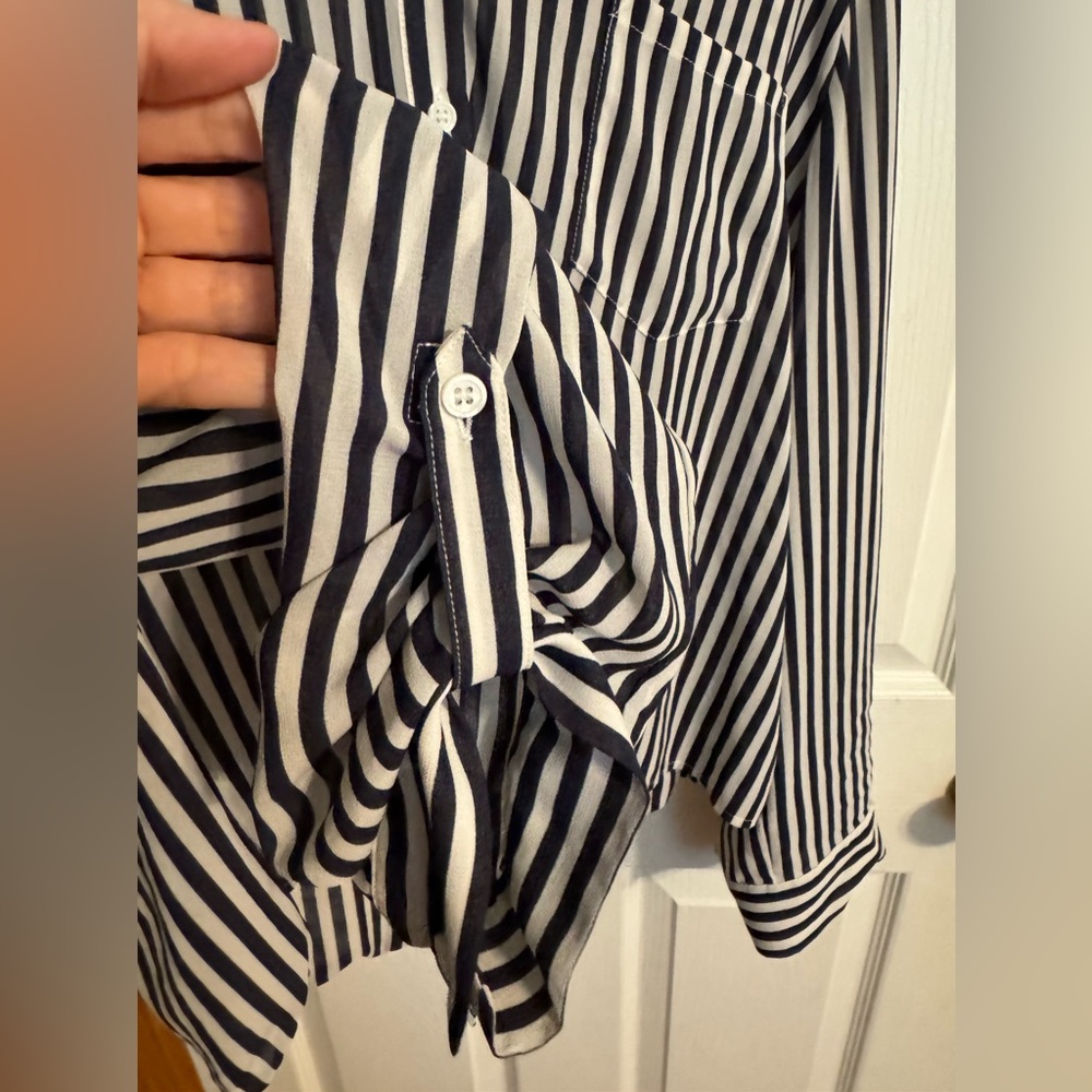 Chico’s Women’s White & Black Stripe Too w/ option 3/4 button strip ~ Size 3 - Picture 11 of 12